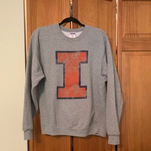 University of Illinois sweatshirt